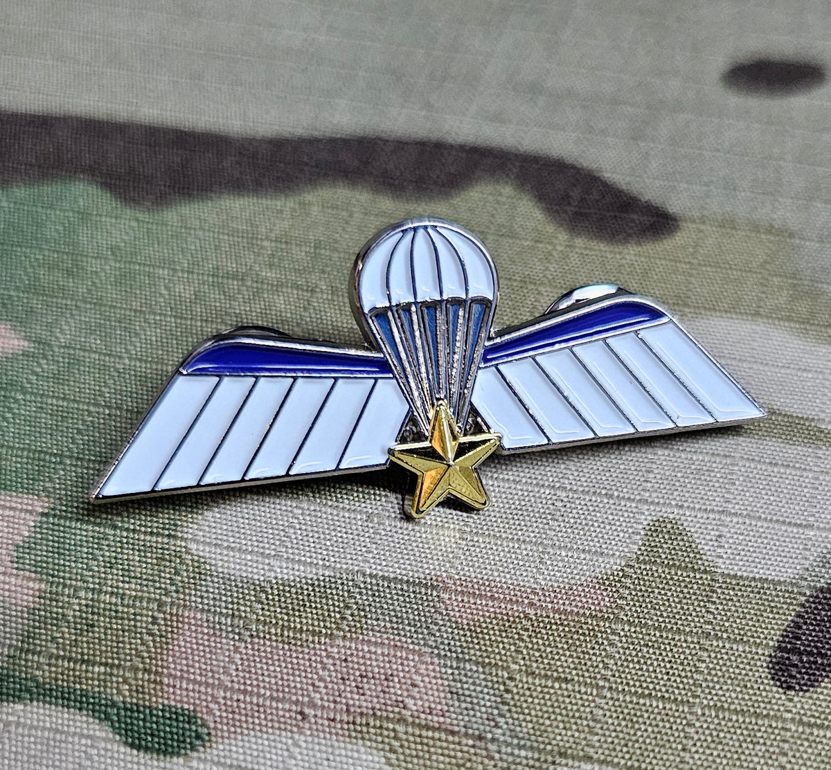 Netherlands Parachutist / Paratrooper Jump Wings Metal - A Wing