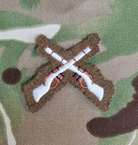 Skill At Arms Instructor / Marksman Badge (Crossed Rifles) No2 Dress