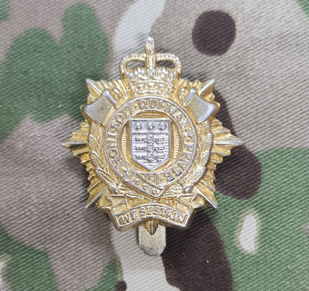 Royal Logistic Corps RLC Cap Badge Other Ranks OR (EIIR) – Badge Workshop