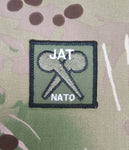 Abzeichen der Combined Joint CBRN Defense Task Force (CJ-CBRND-TF) der NATO. Abzeichen der unterwürfigen Einheit.