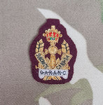 Queen Alexandra's Royal Army Nursing Corps QARANC (16. Medizinisches Regiment) Maroon Officers Bullion Stitched Beret Badge (CIIIR)