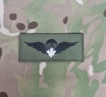 Kanadische / kanadische Qualifikationsflügel für Fallschirmspringer in der Luft – White Maple Leaf (Fortgeschritten) (Variante)