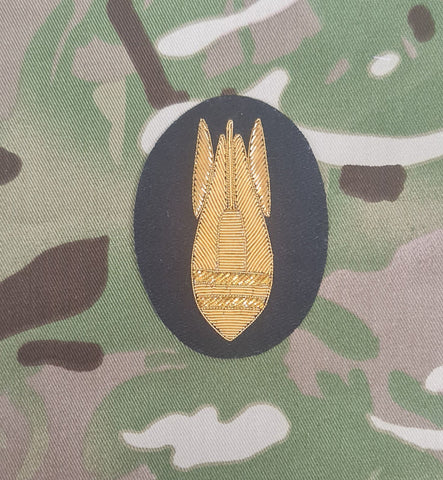Elektronische Kampfmittelbeseitigung / EOD (Bombenentschärfung) / 33 EOD NO1 Dress Badge