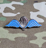 Miniature Bataillon Parachutiste, Dutch / Bataljon Parachutisten Belgium Parachutist Metal Jump Wings Badge - basic (Mess Dress)