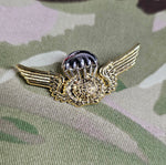 Portugal / Portuguese Parachutist Metal Jump Wings Badge