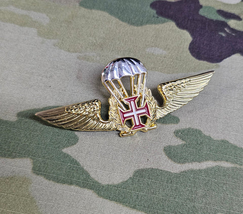 Portuguese / Portugal (Civil / Reservist) - Parachutist Qualification Metal Jump Wings Badge