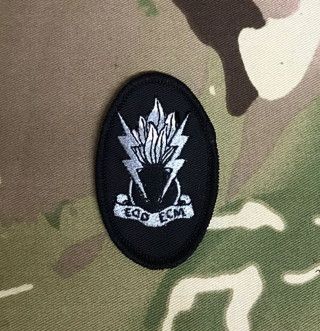 op helvetic / Bomb Disposal - ECM / Electronic Counter Measure Combat Subdued Qualification Badge (Black)